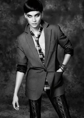 Look andr&oacute;gino